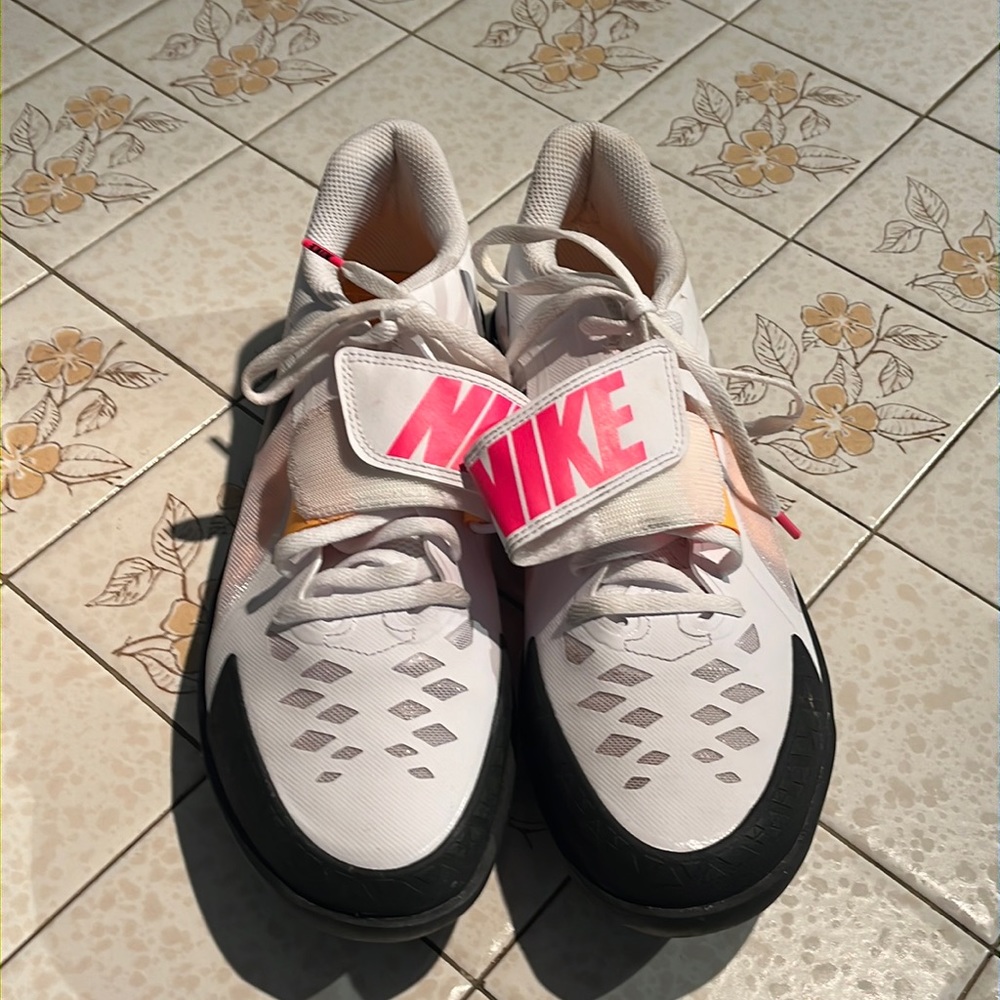 Women’s Field Throwing Shoes
